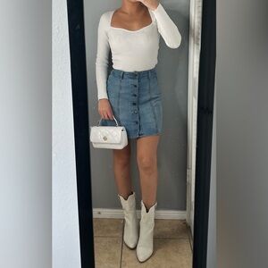 medium wash button front denim mini skirt 4 western fall cowgirl country rodeo